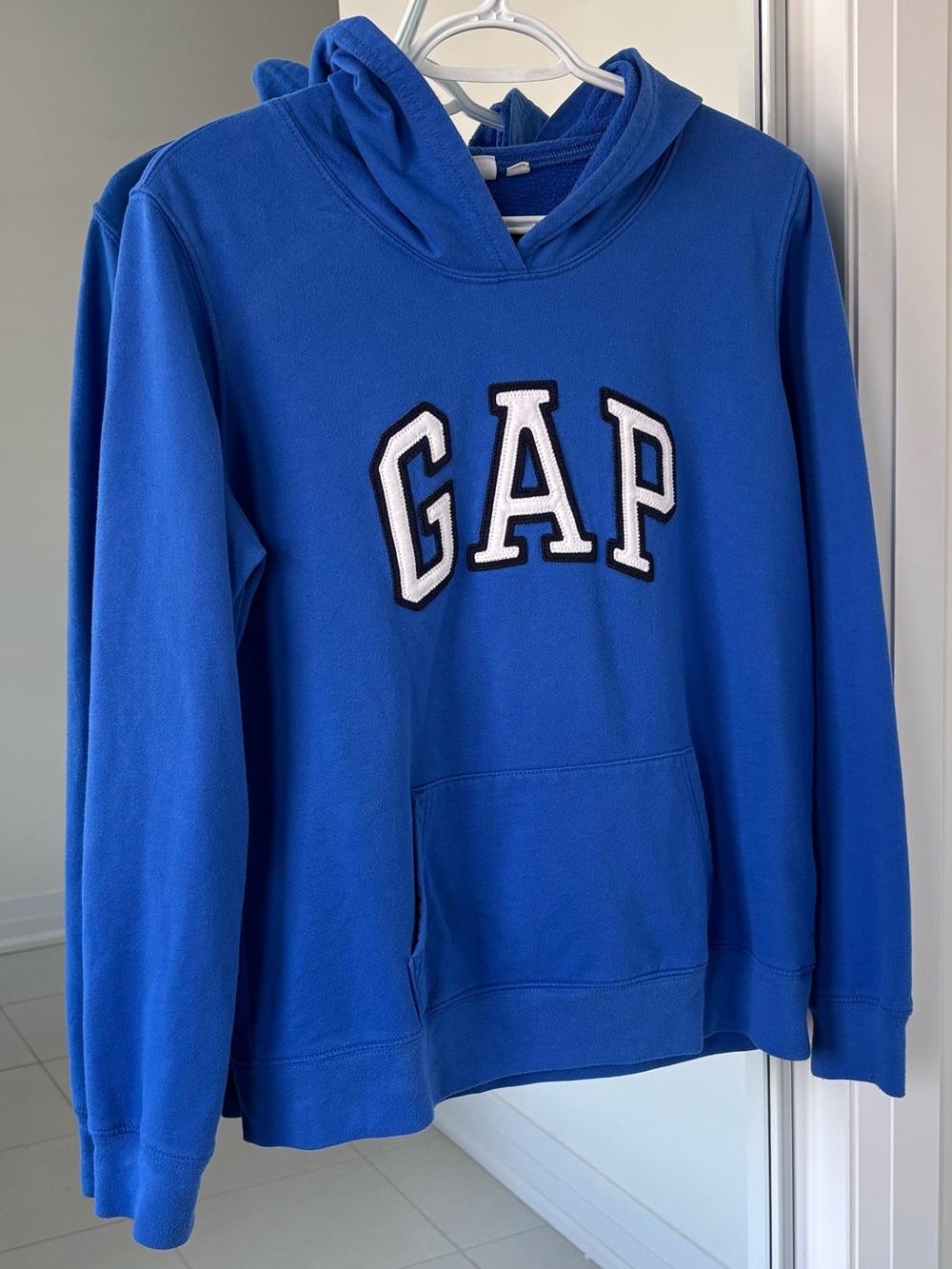 GAP Pull Over Hoodie in Bristol Blue